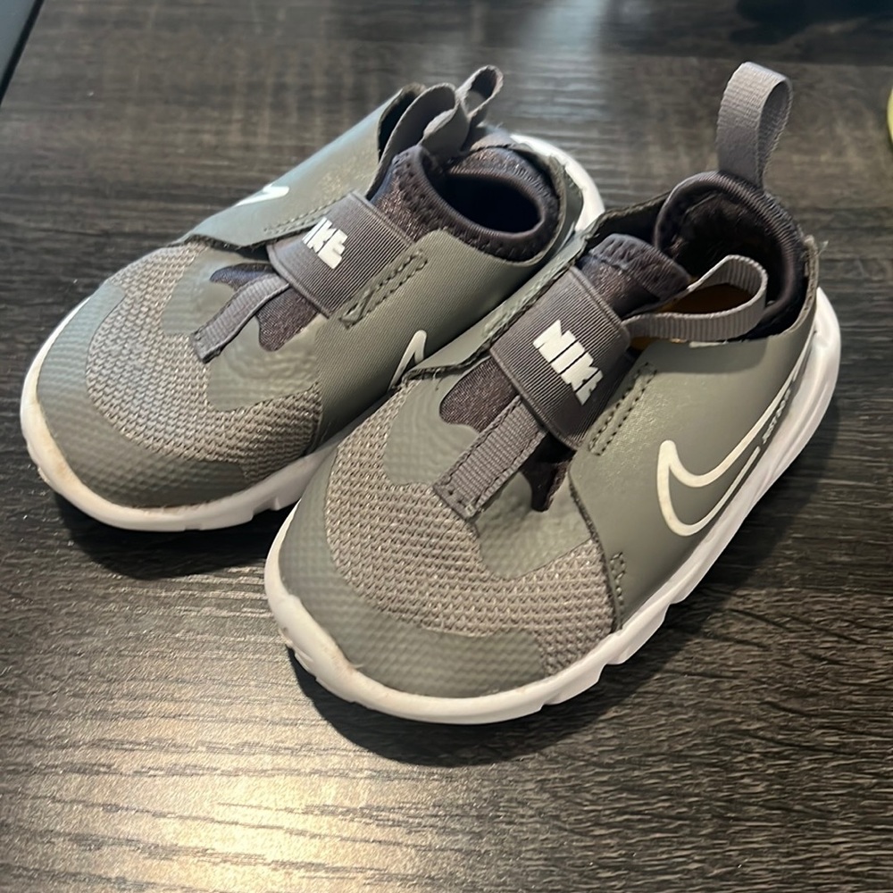 Nike Flex Toddler Shoe Size 6C